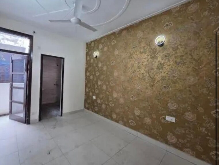 Room, panchkula urban estate 4 Bedroom 165 Sq.Yd. Independent House In Panchkula Urban Estate Panchkula 9691624