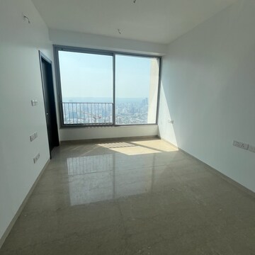 3 BHK Apartment For Rent in Oberoi Sky City, Khande Rao Dongari