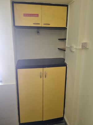 Furnished Amenities in 2 BHK Apartment at Green Acres Apartment, Waghbil – for Rent