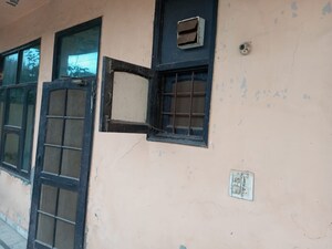 Room in 2 BHK Builder Floor at Ashoka Enclave – for Rent