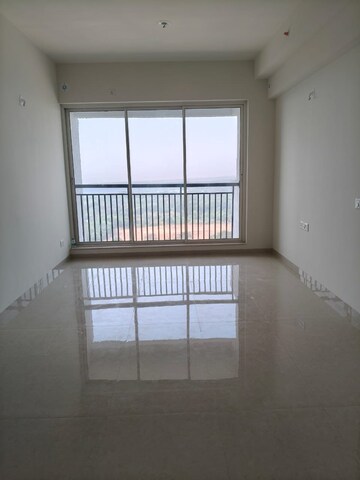 2 BHK Apartment For Rent in L&T Seawoods Residences Phase 2, Seawoods