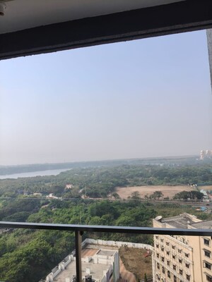 Furnished Amenities in 2 BHK Apartment at L&T Seawoods Residences Phase 2, Seawoods – for Rent