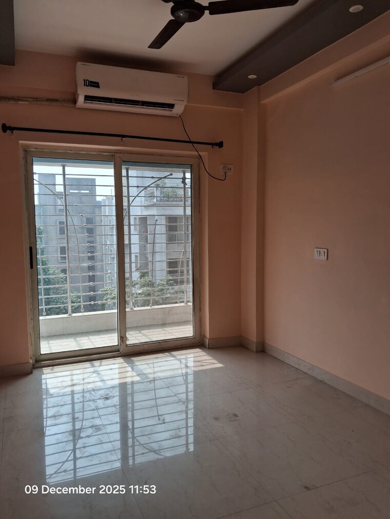 Room, new town action area 1 3 Bedroom 1400 Sq.Ft. Apartment In New Town Action Area 1 Kolkata 9691666