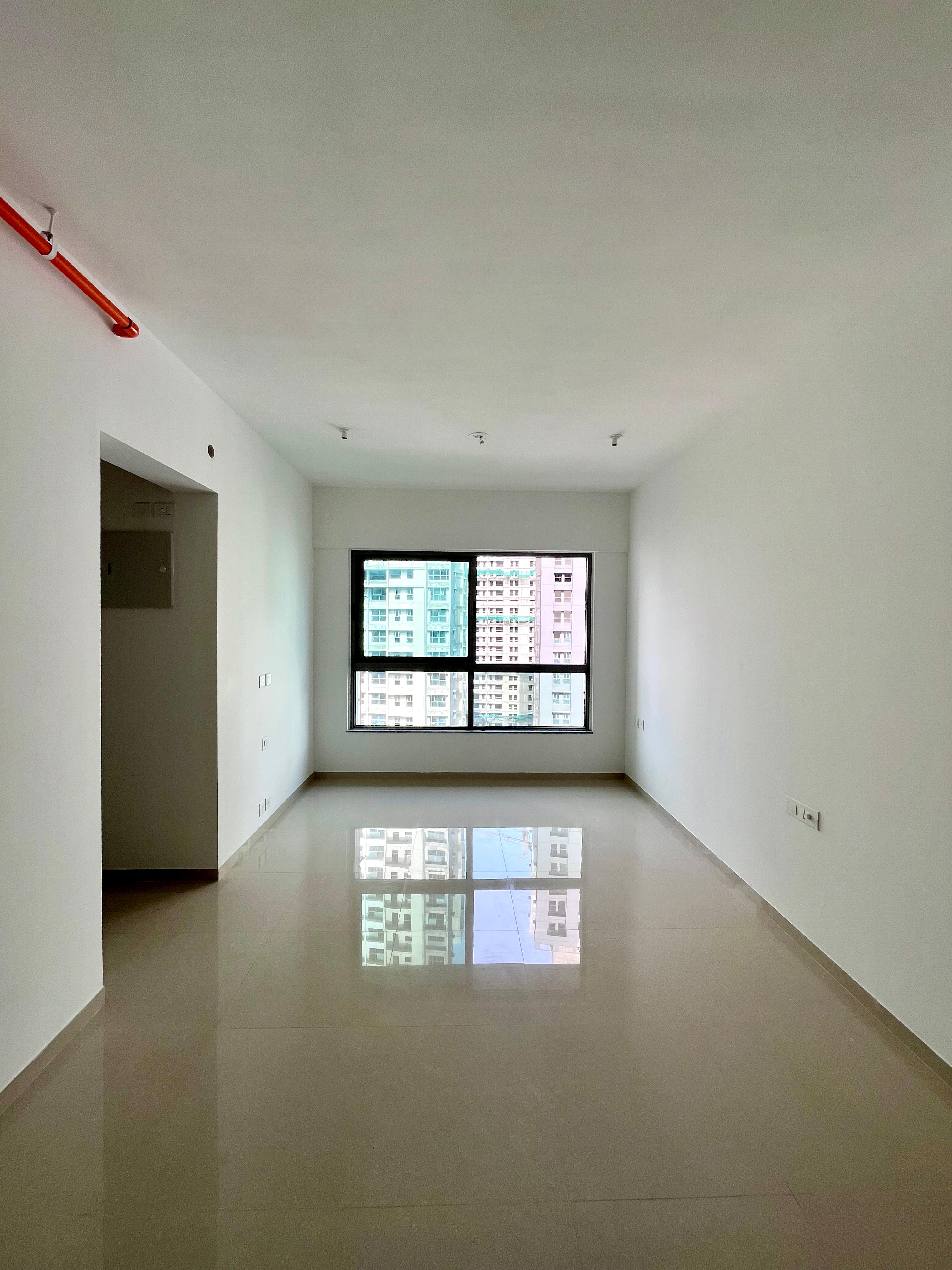 2 BHK Apartment For Sale in Kalpataru Immensa