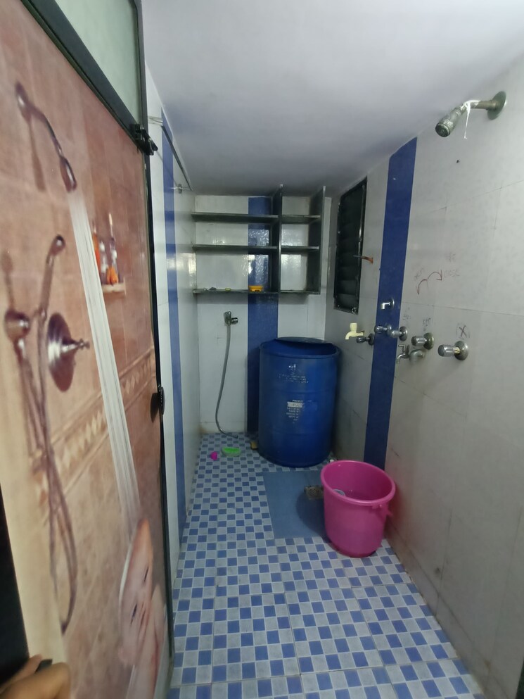Bathroom, dombivli west 2 Bedroom 825 Sq.Ft. Apartment In Dombivli West Thane 9691688