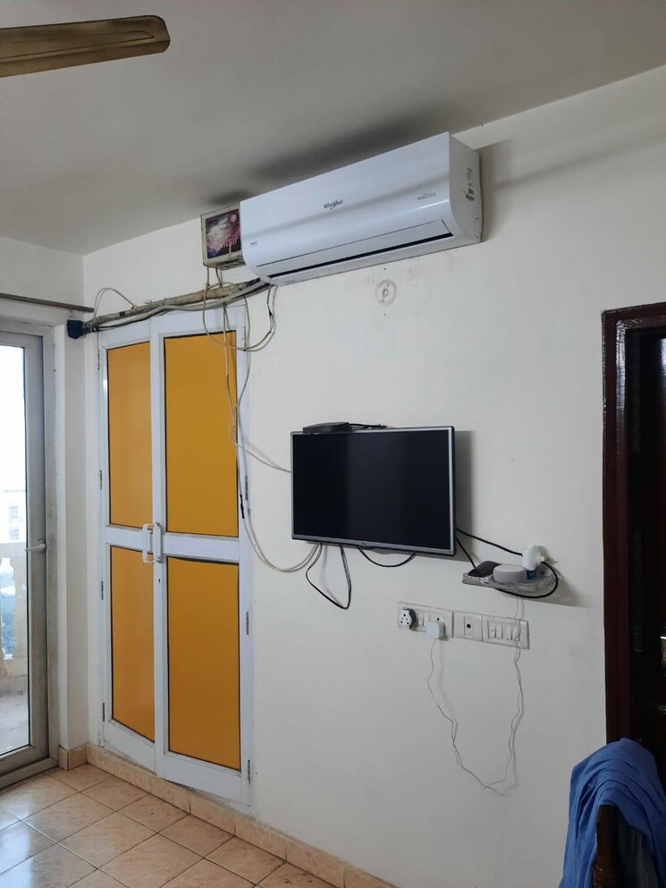 Kitchen, ansal-royal-heritage 2 Bedroom 859 Sq.Ft. Apartment In Sector 70 Faridabad 9691700