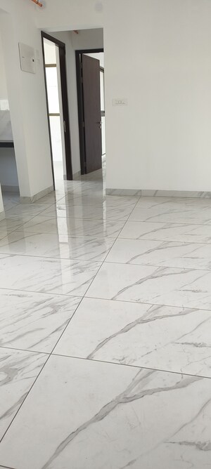 Room in 1 BHK Apartment at Raymond Ten X Habitat, Pokhran Road No Two – for Rent