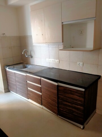 Bathroom in 3 BHK Apartment at Bestech Park View City 2, Sector 49 – for Rent
