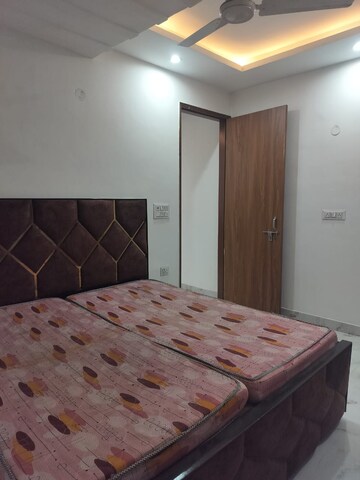 Bedroom in 1 BHK Builder Floor at Saket – for Rent
