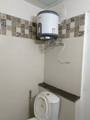 Master Bedroom in 3 BHK Apartment at Paramount Heritage, Ambala Highway – for Sale