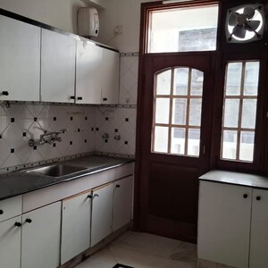 Kitchen in 3 BHK Builder Floor at Dlf Phase I – for Rent