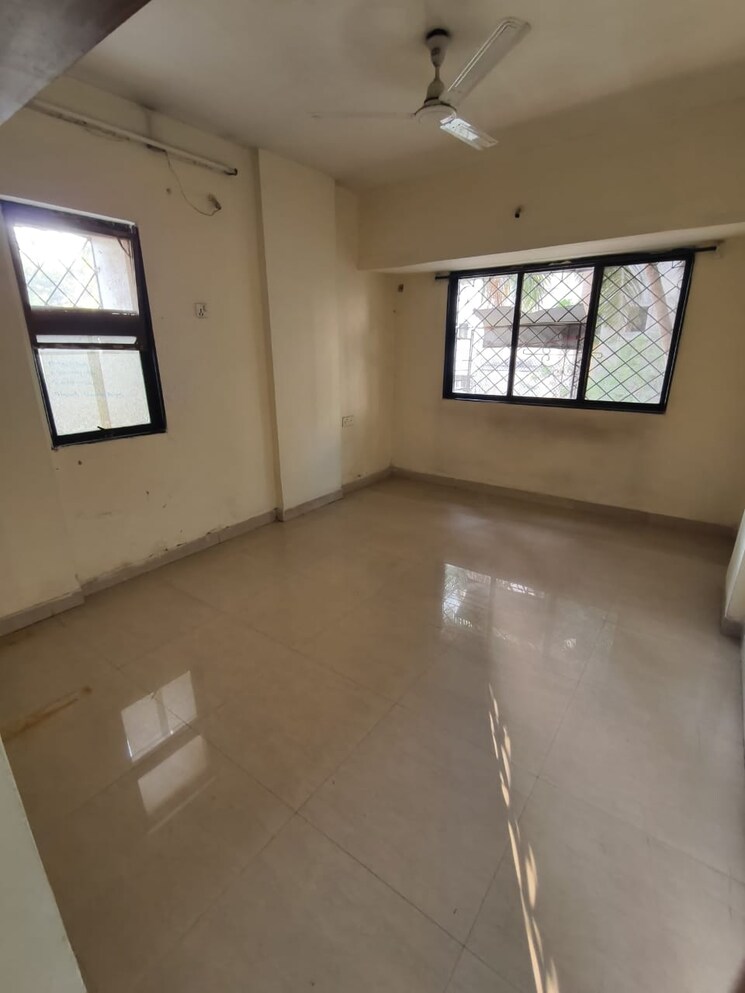 Room, satellite-garden 2 Bedroom 850 Sq.Ft. Apartment In Goregaon East Mumbai 9691806