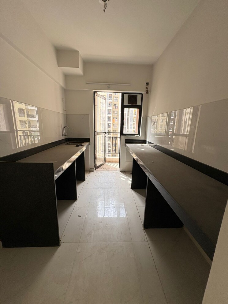 Kitchen, runwal-gardens-phase-i 2 Bedroom 570 Sq.Ft. Apartment In Dombivli East Thane 9691901