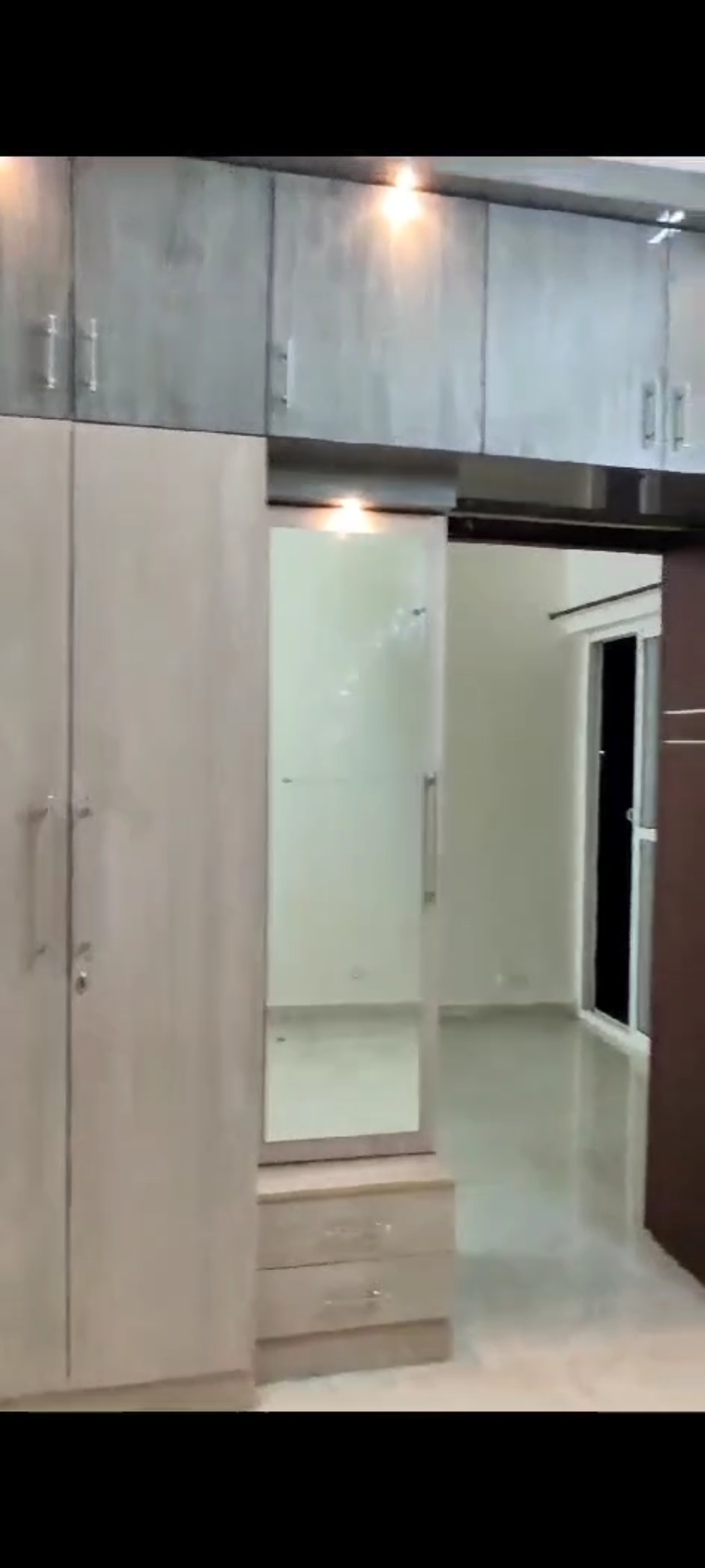 3 BHK Apartment For Sale in Gaur City 2 - 14th Avenue