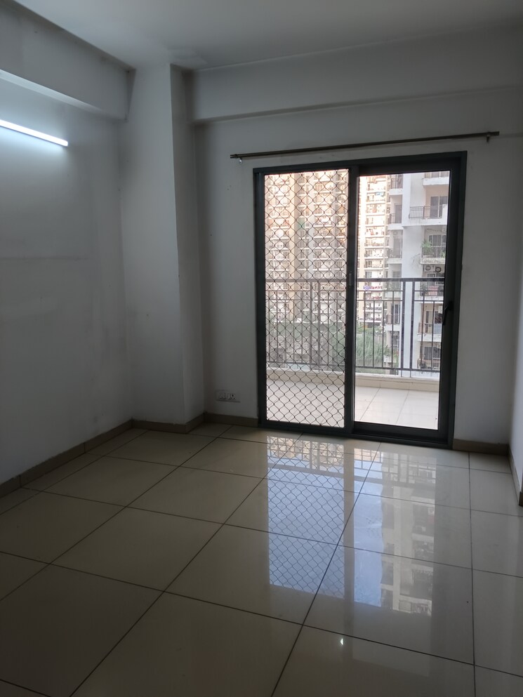 Room, gulshan-bellina 3 Bedroom 791 Sq.Ft. Apartment In Sector 16 Greater Noida Greater Noida 9692009