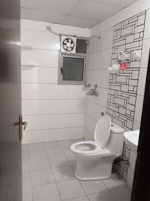 Bathroom in 3 BHK Apartment at Gulshan Bellina, Sector 16 Greater Noida – for Rent