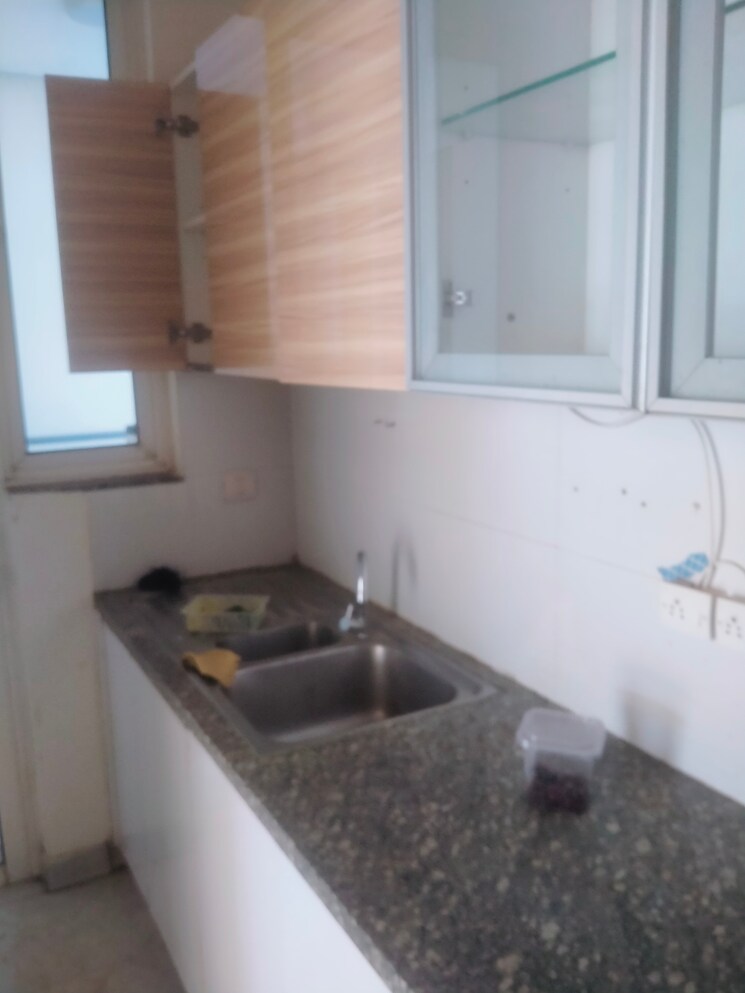 Kitchen, dlf-park-place 3 Bedroom 1975 Sq.Ft. Apartment In Sector 54 Gurgaon 9692003