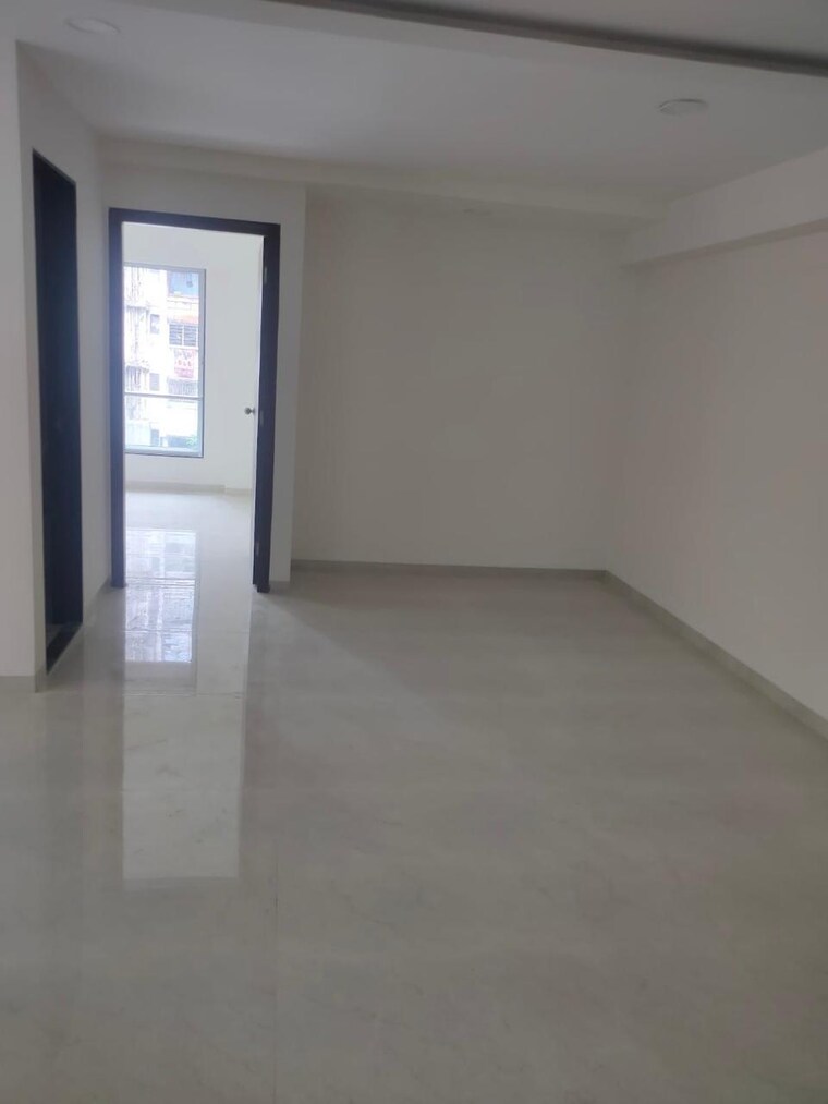 Room, bandra west 3 Bedroom 1100 Sq.Ft. Apartment In Bandra West Mumbai 9692023