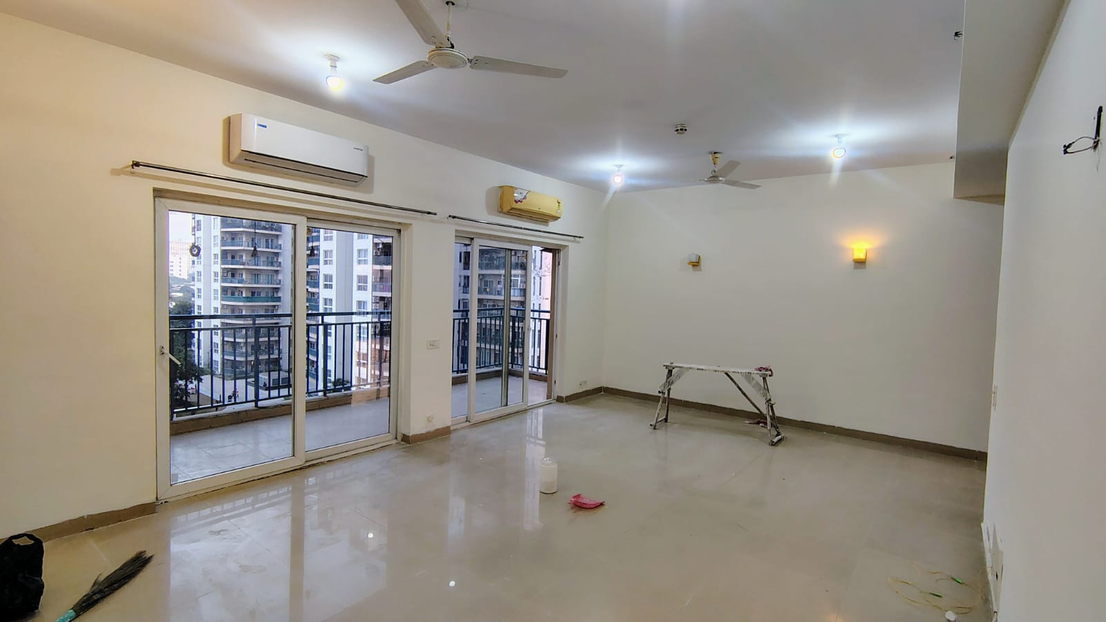 3 BHK + Extra Room 1930 Sq.Ft. Apartment in Spaze Privy
