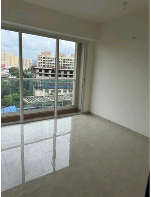 Room in 3 BHK Apartment at Indiabulls One Indiabulls, Pokhran Road No Two – for Rent
