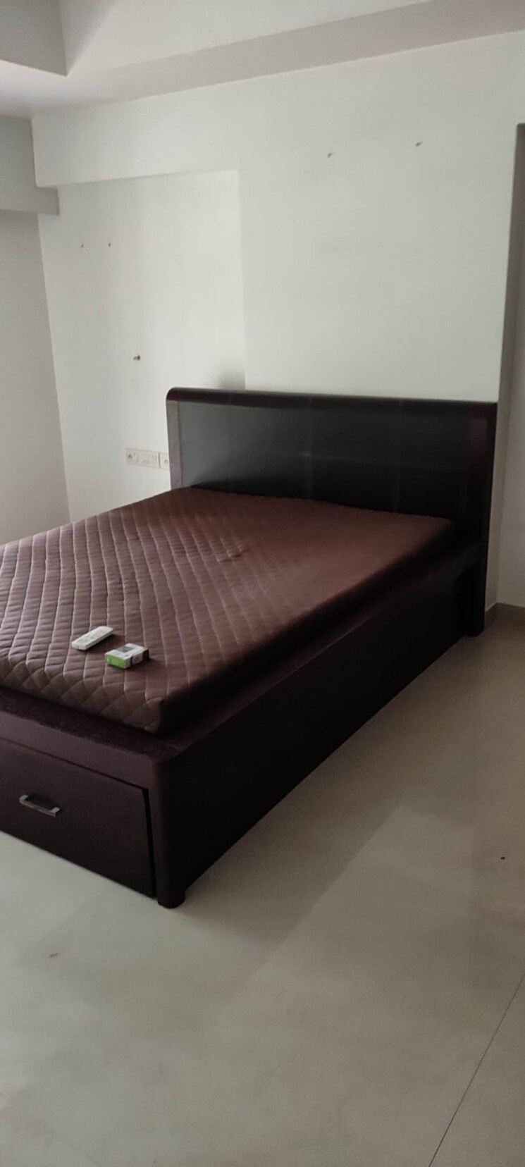 undefined, santacruz west 2 Bedroom 850 Sq.Ft. Apartment In Santacruz West Mumbai 9692102