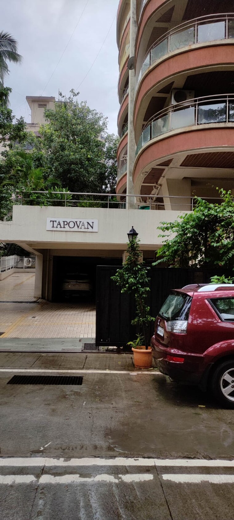 Exterior View, santacruz west 2 Bedroom 850 Sq.Ft. Apartment In Santacruz West Mumbai 9692102