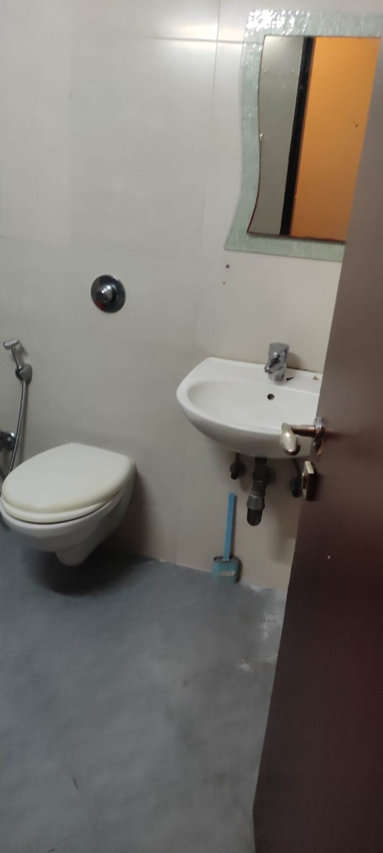 Bathroom, santacruz west 2 Bedroom 850 Sq.Ft. Apartment In Santacruz West Mumbai 9692102