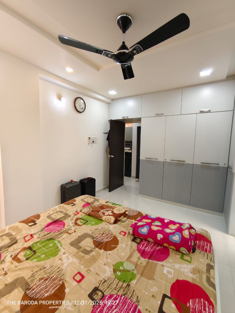 3.5 BHK + Pooja Room,Servant Room 2805 Sq.Ft. Independent House in  Army Welfare CHS