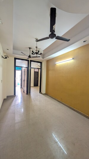 Room in 2 BHK Apartment at Mapsko Krishna Apra Gardens, Vaibhav Khand – for Rent