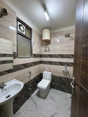 Team Area in 2 BHK Builder Floor at Risland Sky Mansion, Chattarpur – for Rent