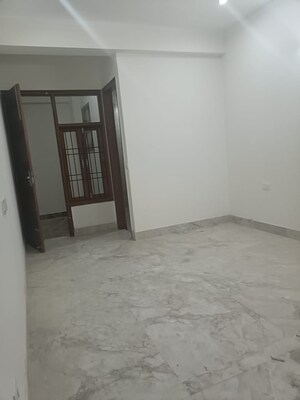 Room in 2 BHK Builder Floor at Chattarpur – for Rent
