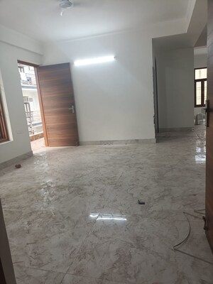 Room in 2 BHK Builder Floor at Chattarpur – for Rent