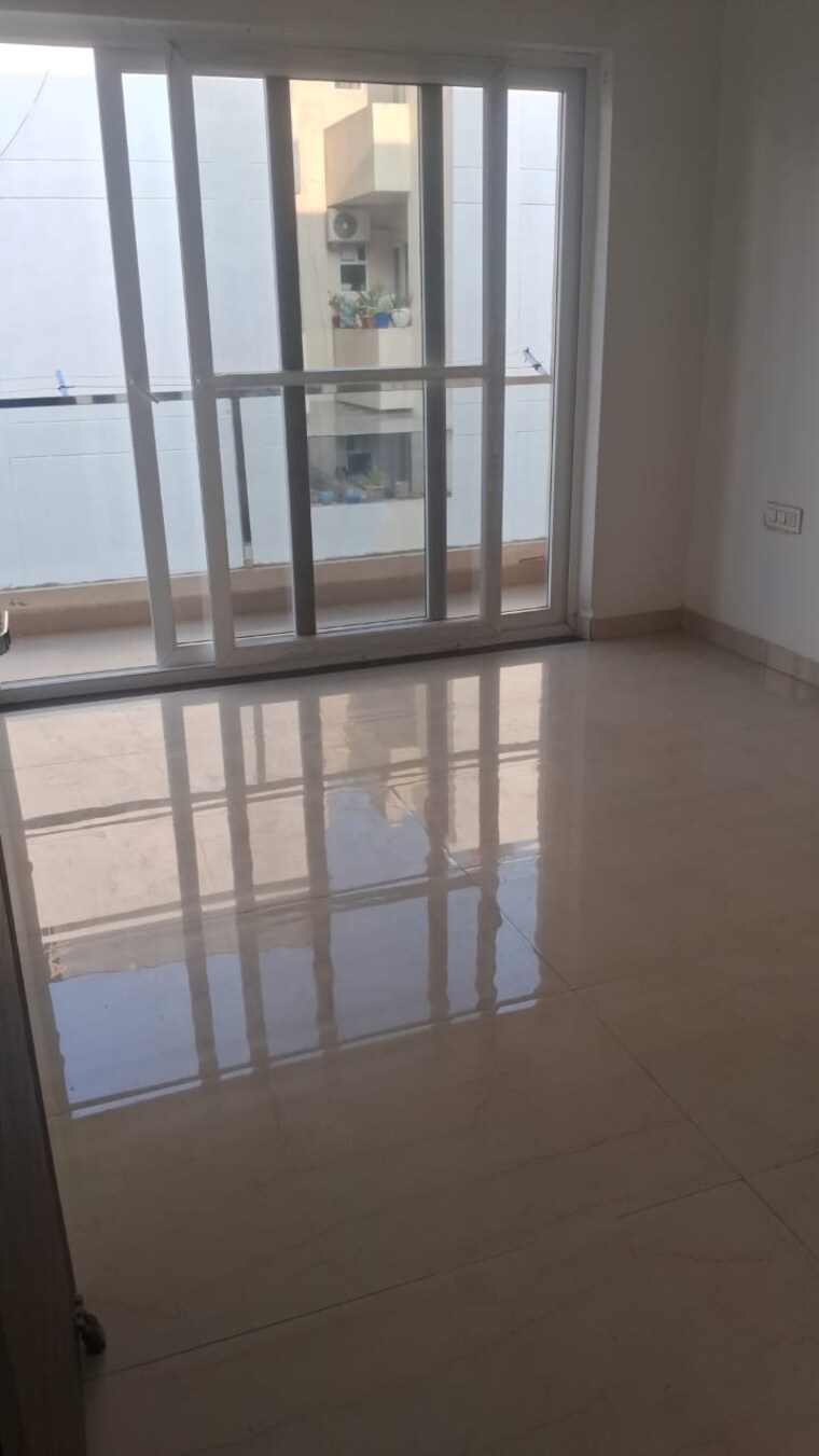 Room, shiva-motia-huys 3 Bedroom 1782 Sq.Ft. Apartment In Pir Machalla Zirakpur 9692447