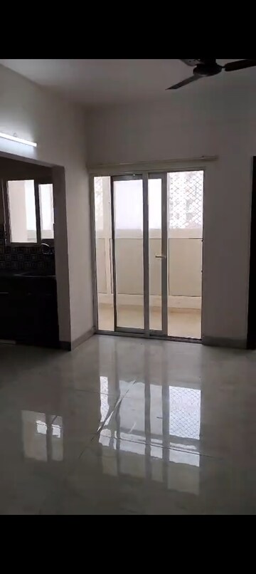Room in 2 BHK Apartment at VVIP Mangal, Raj Nagar Extension – for Rent