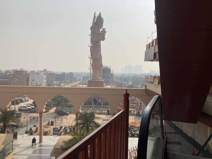 Exterior View, saviour-lord-krishna-mart Commercial Shop 680 Sq.Ft. In Sector 19 Yamuna Expressway Greater Noida 9692031