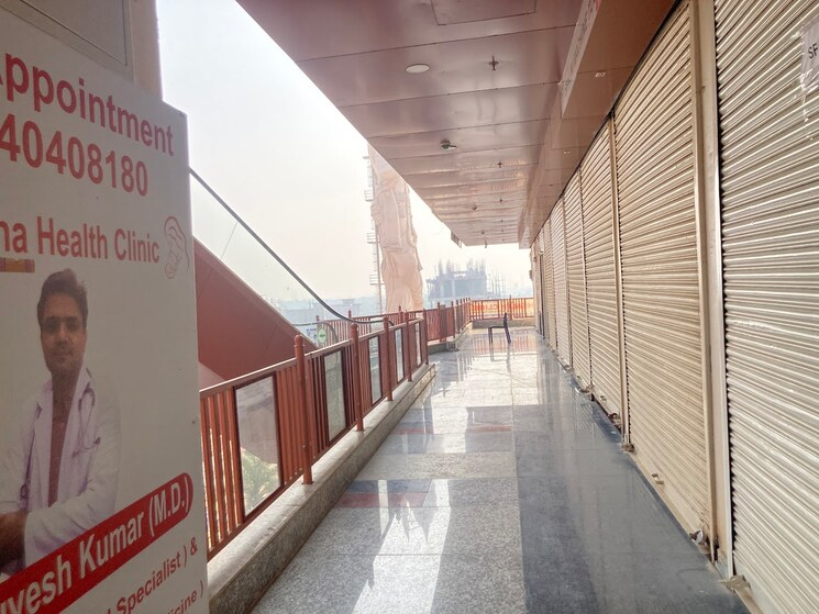 undefined, saviour-lord-krishna-mart Commercial Shop 680 Sq.Ft. In Sector 19 Yamuna Expressway Greater Noida 9692031