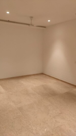 2 BHK Apartment For Rent in Hiranandani Castle Rock, Powai