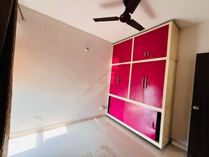 Furnished Amenities in 4 BHK Apartment at Sector 22 – for Sale