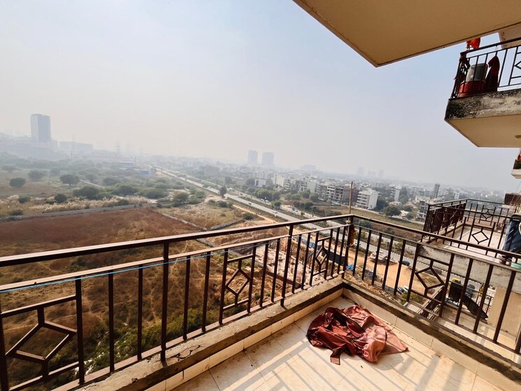 Balcony, sector 22 4 Bedroom 1900 Sq.Ft. Apartment In Sector 22 Gurgaon 9692478