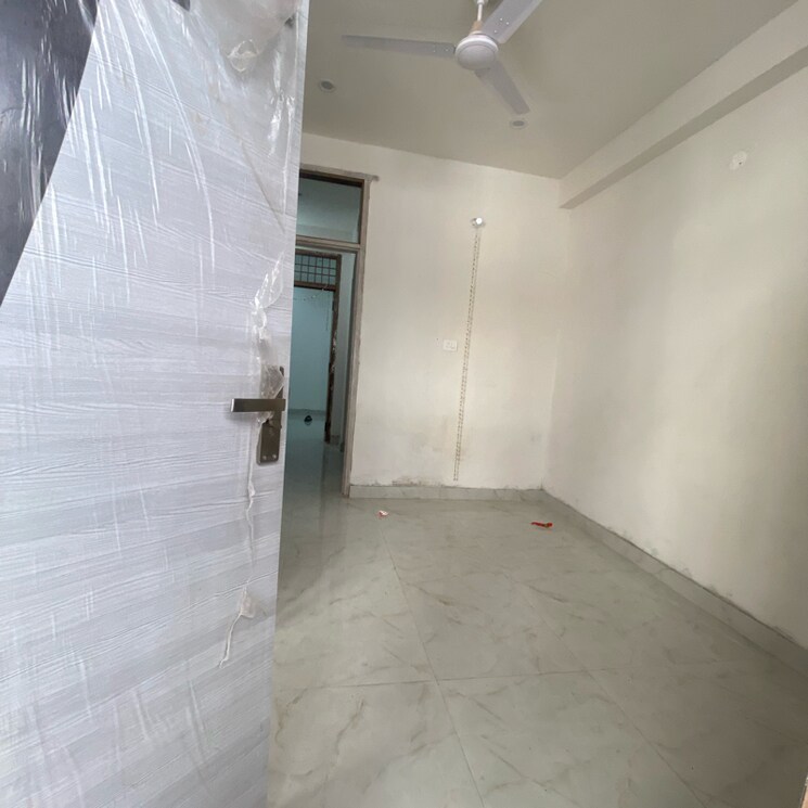 Room, chattarpur 1 Bedroom 600 Sq.Ft. Builder Floor In Chattarpur Delhi 9692570