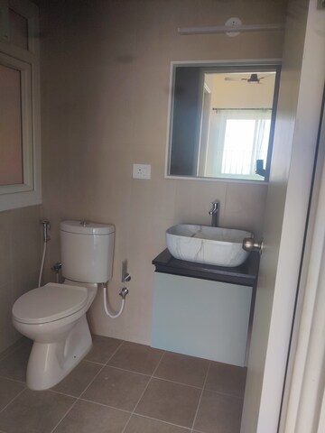 Bathroom in 1.5 BHK Apartment at Brigade El Dorado Jasper And Iridium, Bagaluru – for Rent
