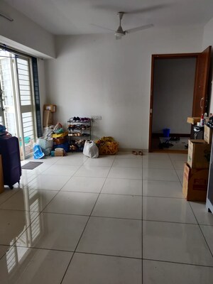 Bathroom in 5 BHK Apartment at Amar Landmark, Baner – for Rent