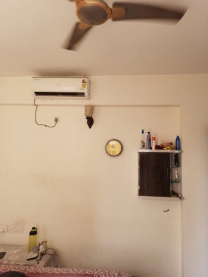 Furnished Amenities in 3.5 BHK Apartment at Ace Golfshire, Sector 150 – for Sale