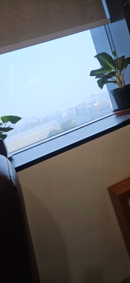 Office Space For Sale in DLF Vibhuti Khand