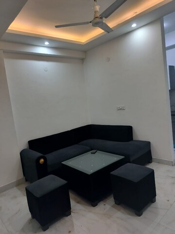 Team Area in 2 BHK Builder Floor at Saket – for Rent