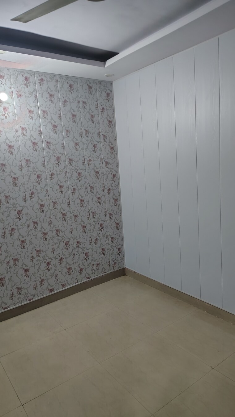 Room, sector 55 3 Bedroom 1710 Sq.Ft. Independent House In Sector 55 Noida 9692933