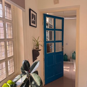 Gym in 2 BHK Builder Floor at Dlf Phase I – for Rent