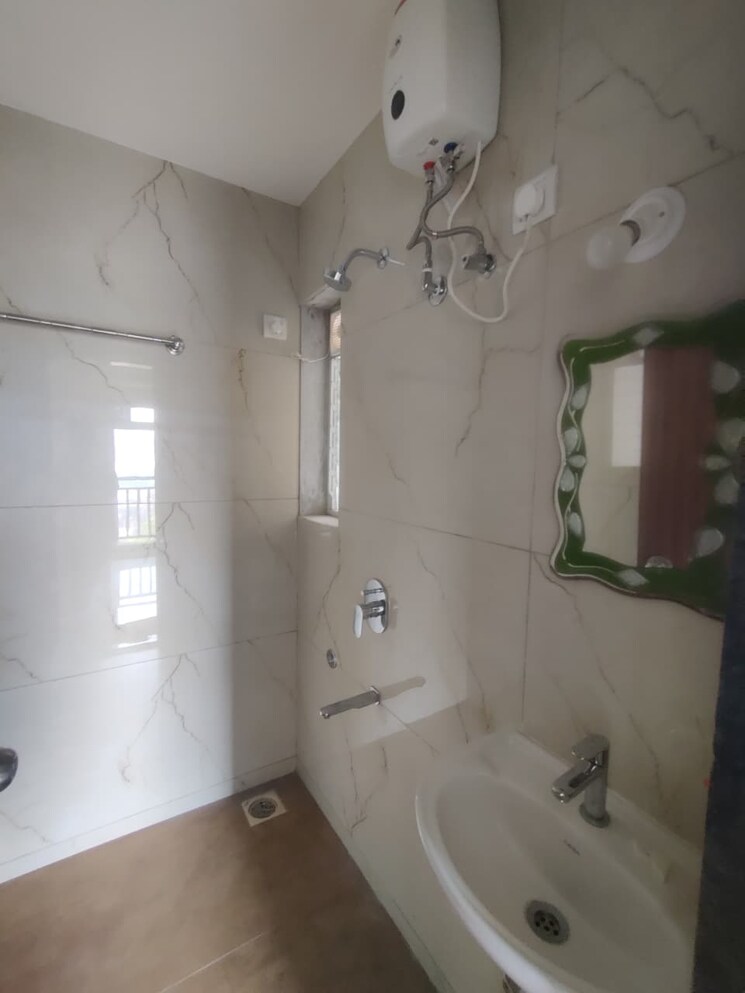 Bathroom, lalani-residency 1 Bedroom 480 Sq.Ft. Apartment In Kavesar Thane 9692972