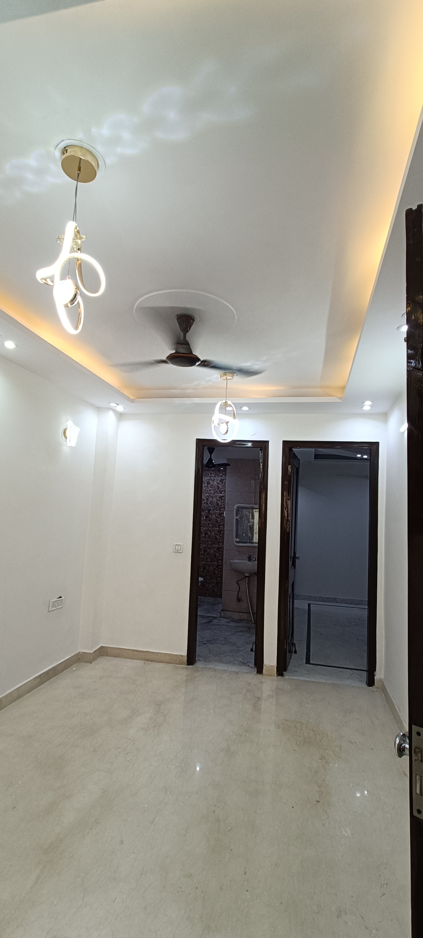 2 BHK Builder Floor For Sale in Rohini Sector 4