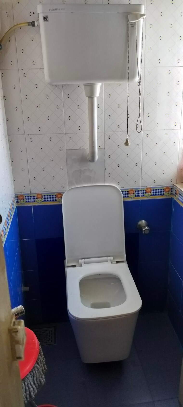 Attached Bathroom, palm-beach-chs 3 Bedroom 1300 Sq.Ft. Apartment In Nerul Sector 4 Navi Mumbai 9693120